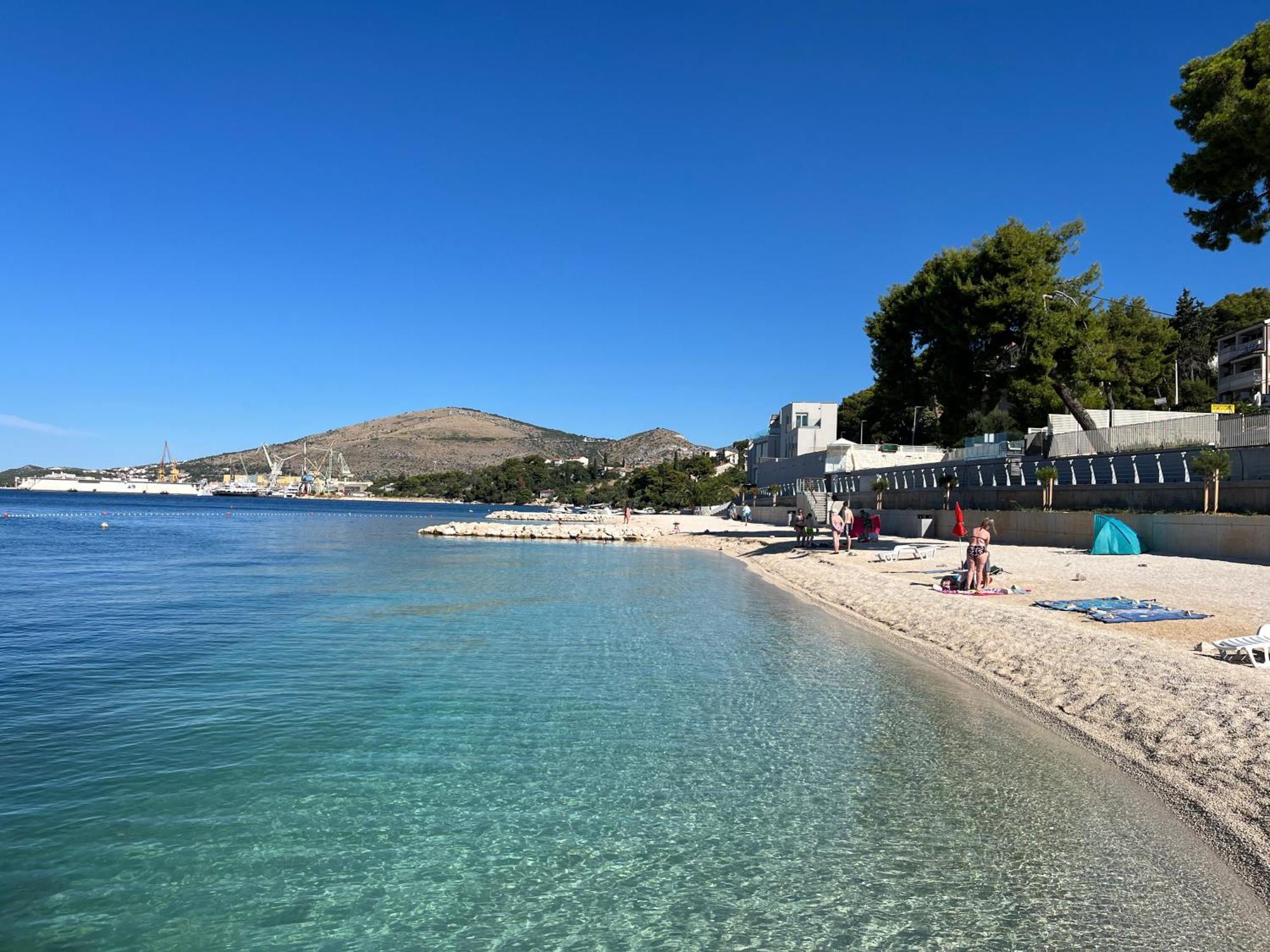 Apartments Villa Mirella 20 M From The Sea - Free Parking Trogir Exteriér fotografie