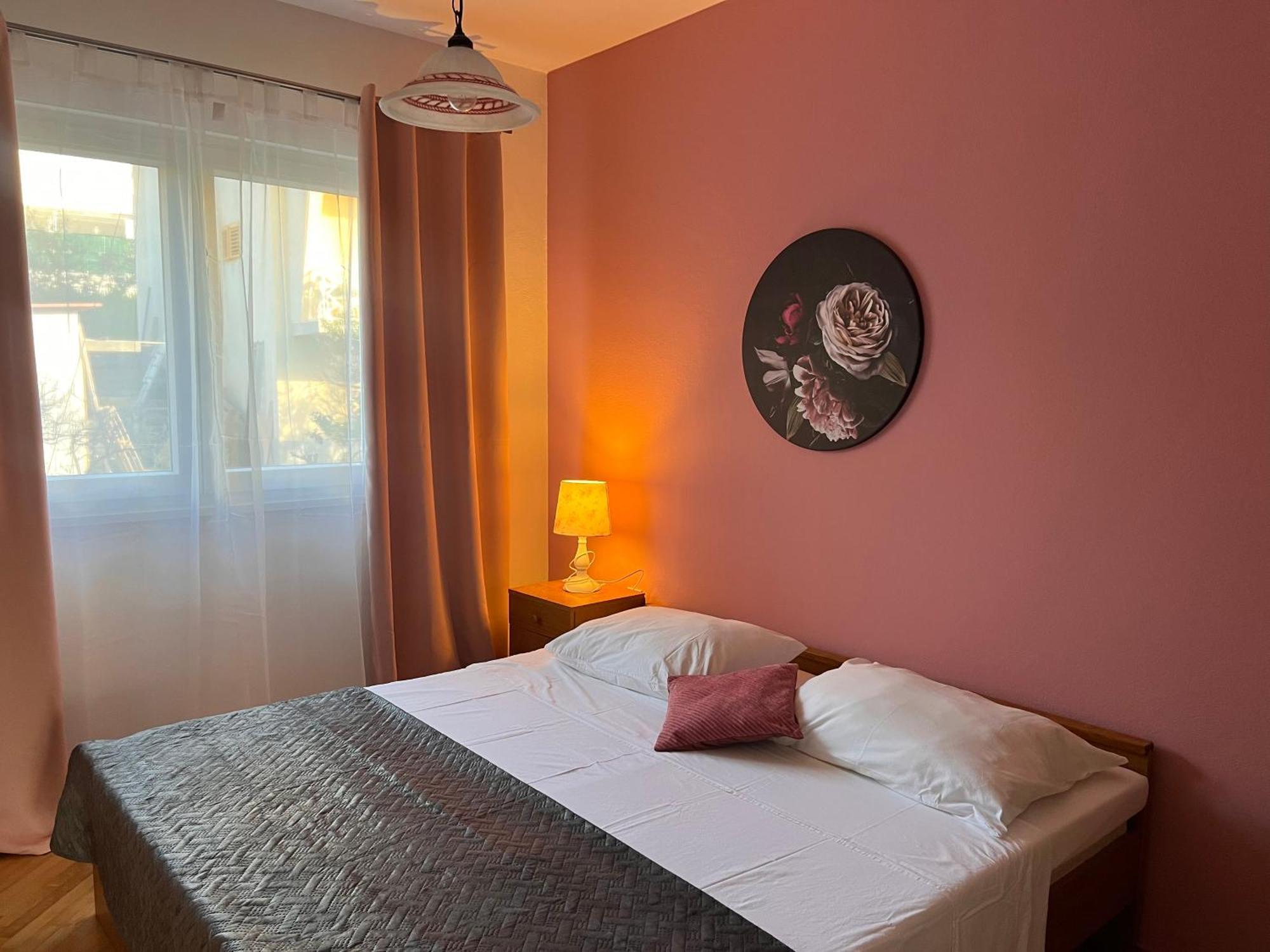Apartments Villa Mirella 20 M From The Sea - Free Parking Trogir Exteriér fotografie