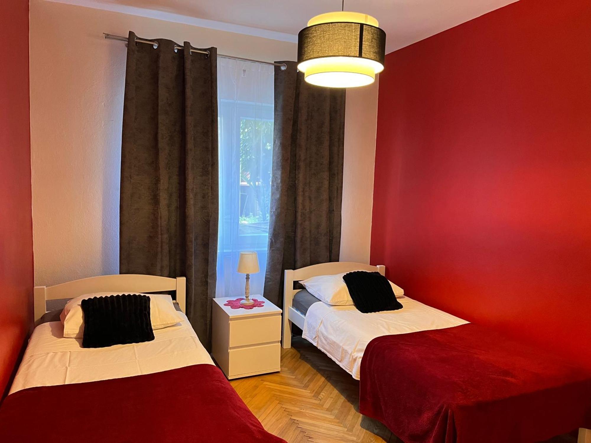 Apartments Villa Mirella 20 M From The Sea - Free Parking Trogir Exteriér fotografie