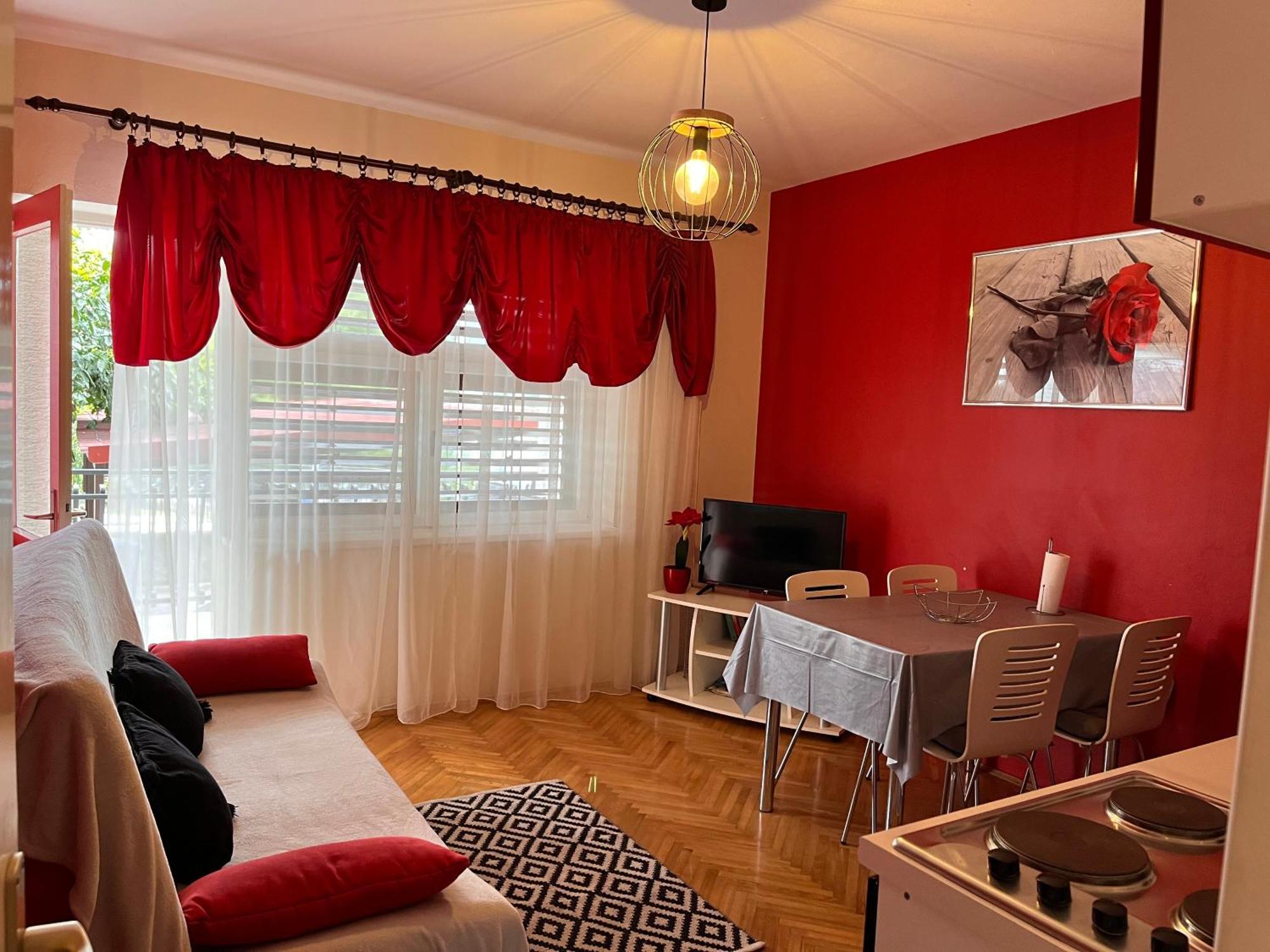 Apartments Villa Mirella 20 M From The Sea - Free Parking Trogir Exteriér fotografie